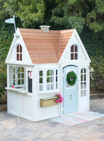 DIY Playhouse Makeover